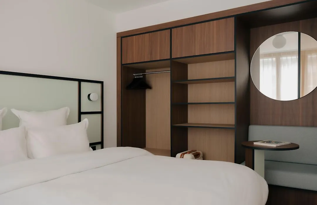 Edgar Suites Hameau - Porte de Versailles-1